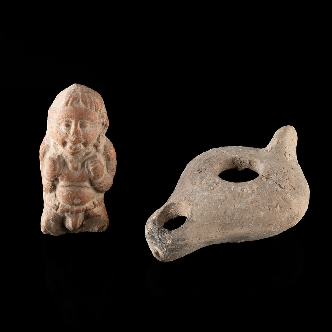 Nabataean Terracotta Nude Figure & Roman Oil Lamp (1 of 2)