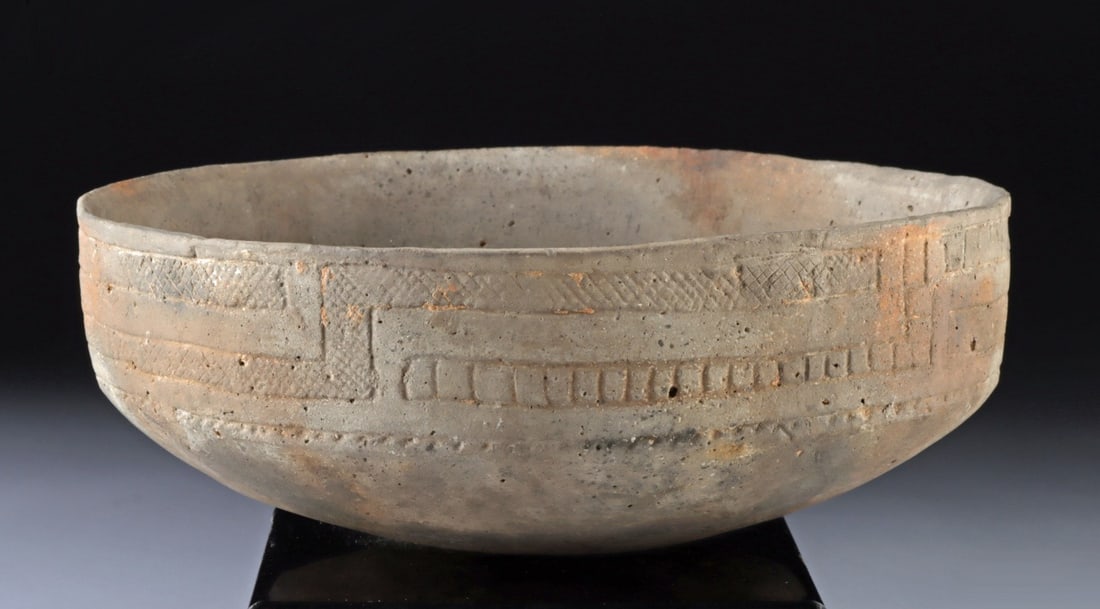 Mississippian Caddo Engraved Geometric Pottery Bowl (1 of 5)