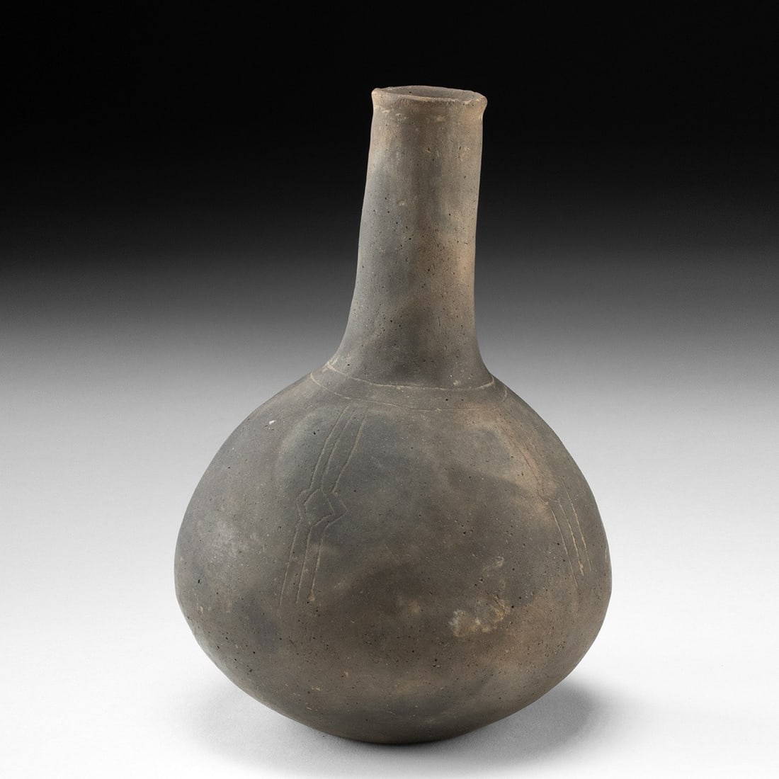 Mississippian Caddo Engraved Blackware Bottle (1 of 3)