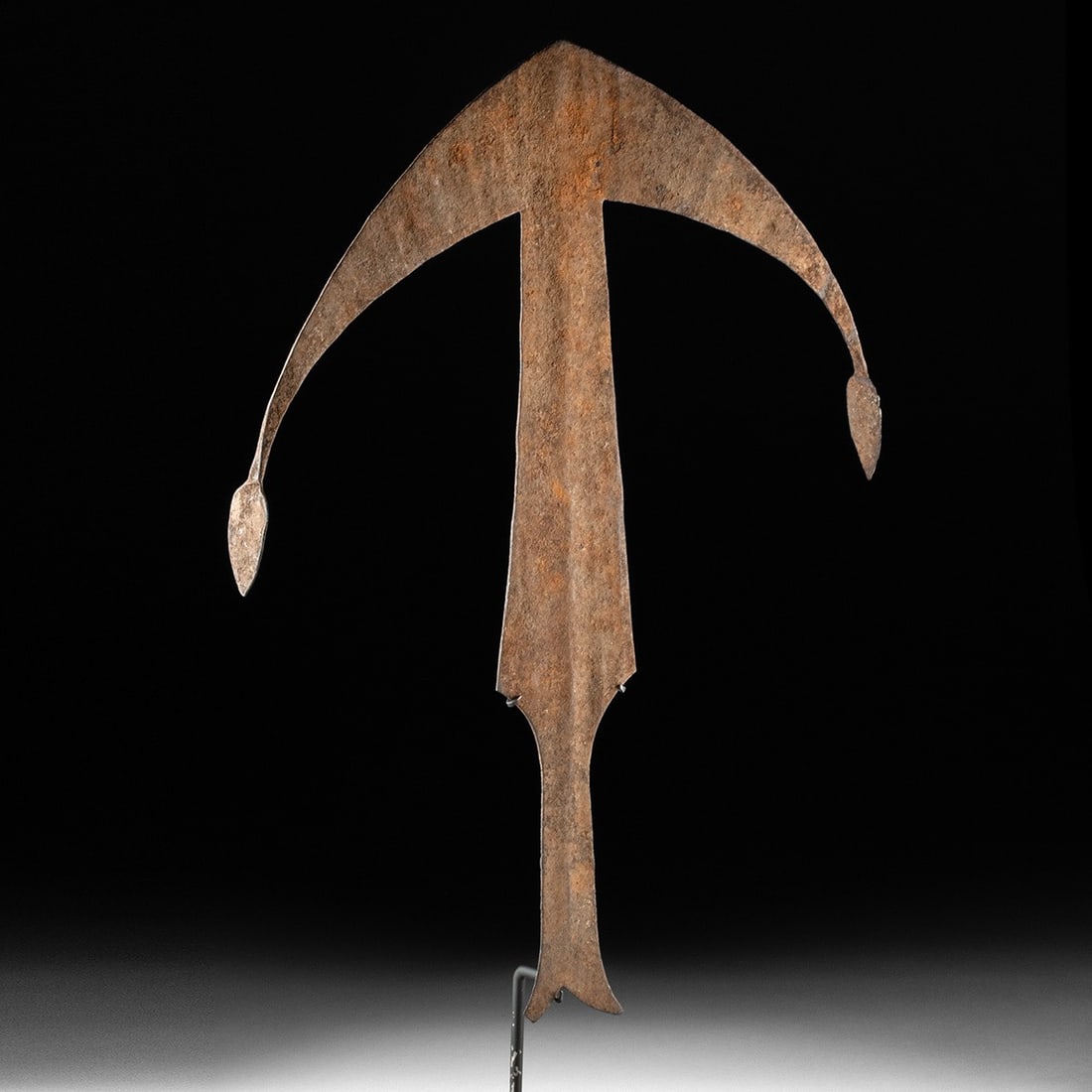 Kwele Mandjong Anchor-Form Currency Blade, Gabon (1 of 2)