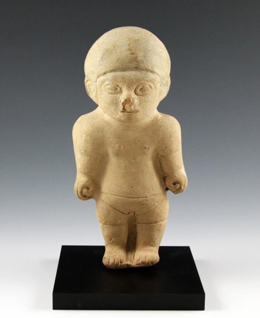 Pre-Columbian Tumaco La Tolita Standing Figure: Hollow standing figure from the ancient Tumaco or La Tolita cultures of Ecuador/Colombia, ca. 300 BCE - 300 CE. Approximately 7" tall (item alone, un-mounted), about 7-1/2" mounted on the included dis