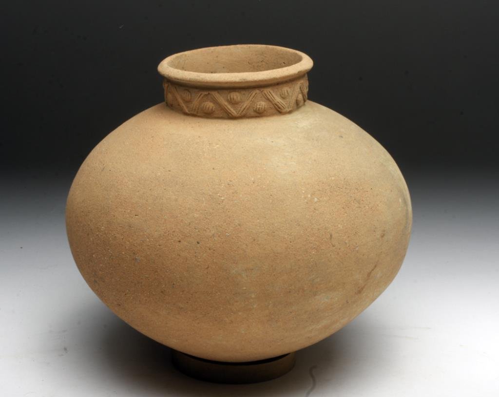 Tarrago Creamware Olla #3: Pre-Columbian, Border area between Panama & Costa Rica (Diquis zone), Tarrago, Chirique Phase, Period VI, ca. 1000-1500 CE. This simple yet elegant earthenware jar represents early pottery created in