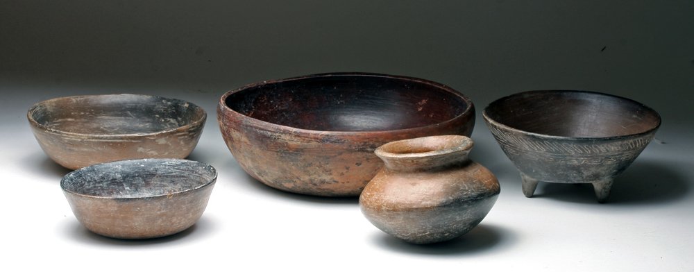 Dealer Lot of Five Pre-Columbian West Mexican Bowls: Western Mexico, Chupicuaro through Michoacan - Ca 500 BCE to 500 CE. Nice dealer lot comprised of 5 pottery vessels including large Nayarit or Jalisco pottery bowl, Chupicuaro pottery olla and Michoac