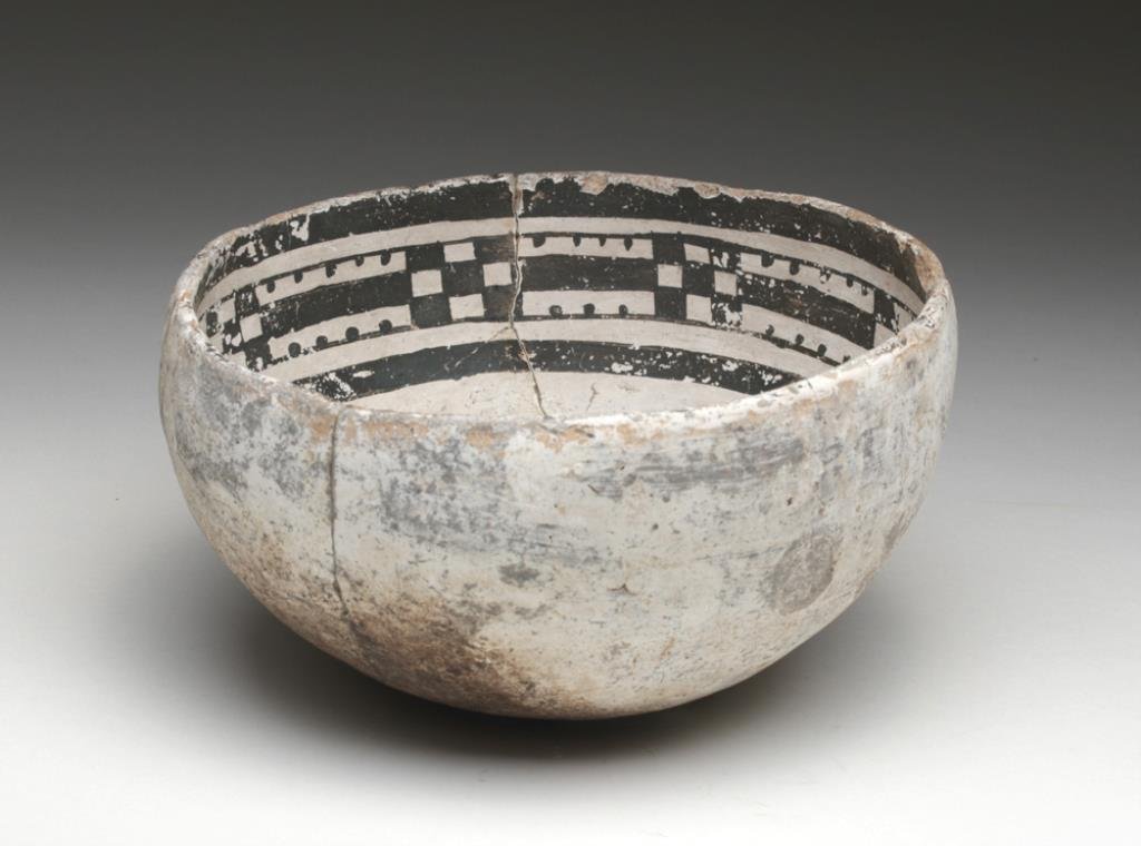 Anasazi / Mogollon Snowflake Black-on-White Bowl: Native American, North America, southwestern corner of New Mexico extending along Mogollon Rim into east-central and southeast Arizona, southward to Chihuahua region of northern Mexico, ca 1100-1250 C
