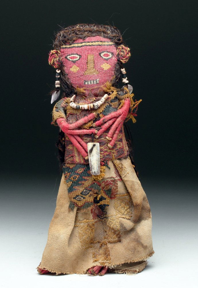 Ancient Pre-Columbian Textile Doll (Chancay or Chimu) (1 of 2)