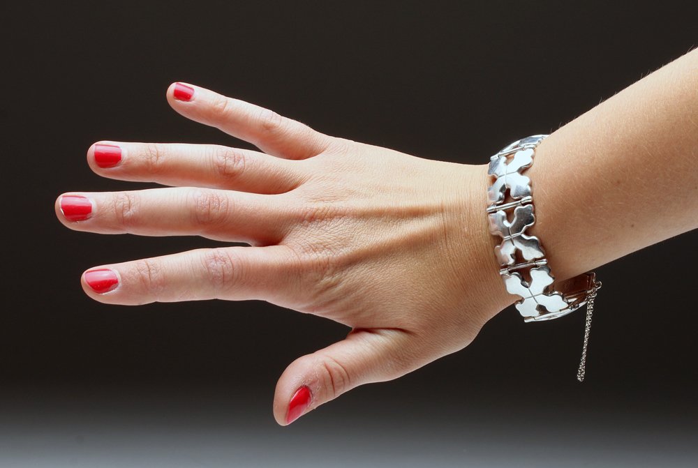 Heavy 1950's Mexican Silver Bracelet, ex-Historia (1 of 3)