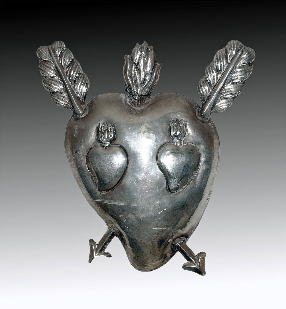 Old Mexican Silver Heart / Arrows Milagro, ex-Historia (1 of 1)
