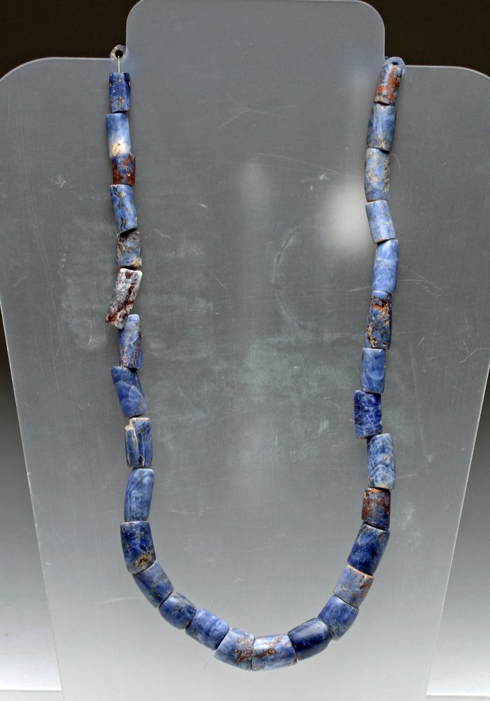 Pre-Columbian Chavin Sodalite Bead Necklace (1 of 2)