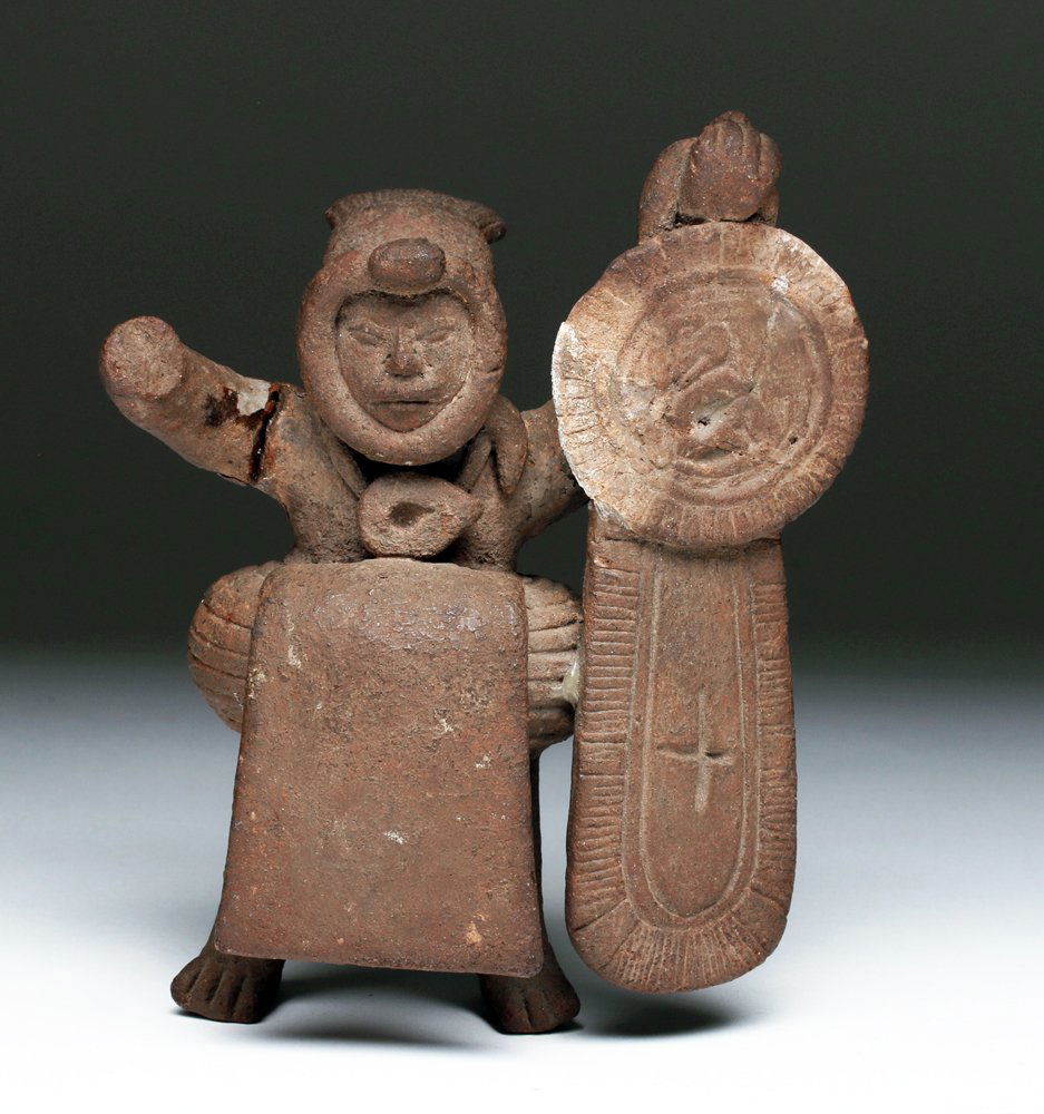 Veracruz Terracotta Warrior Holding Shield (1 of 5)