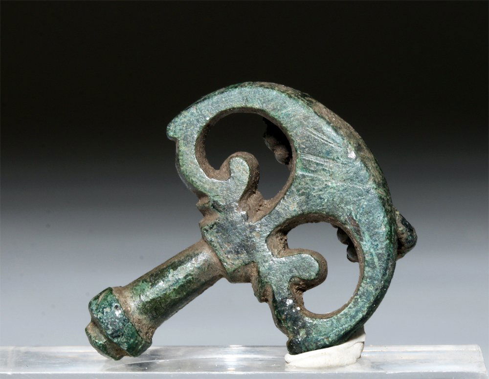 Roman Bronze Openwork Swag Brooch (1 of 2)