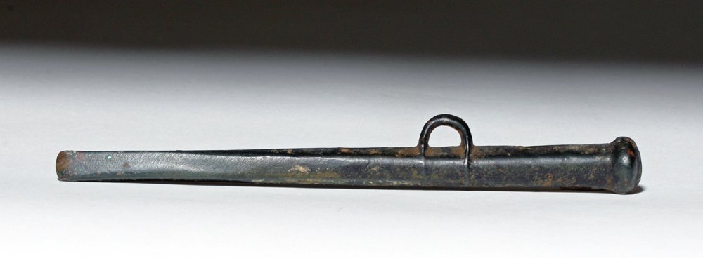 Ancient Chinese Han Dynasty Bronze Chisel, ex-Piscopo (1 of 3)