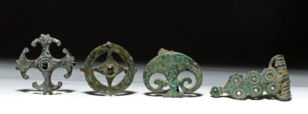 Group of 4 Roman Bronze Fibulas (1 of 4)
