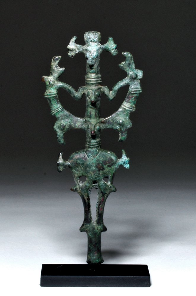 Luristan Bronze Master of Animals Standard, ex-Piscopo (1 of 3)