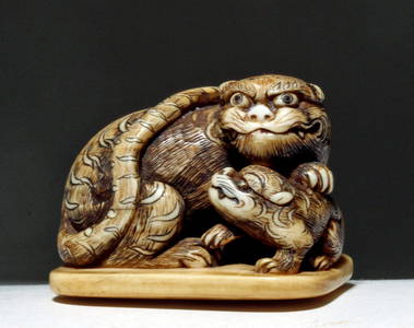 Japanese Ivory Netsuke - Tiger and Cub