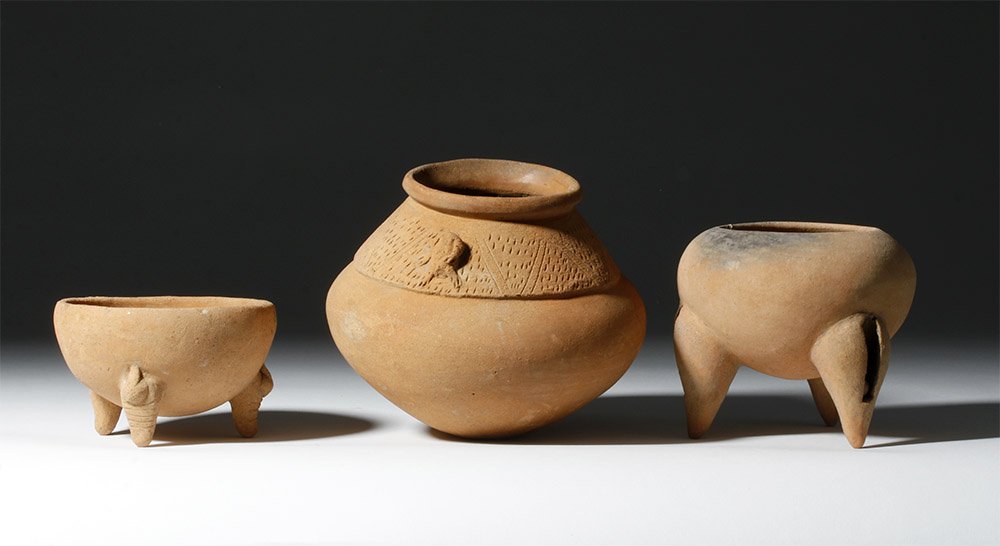 Lot of 3 Panamanian Terracotta Jars (1 of 6)