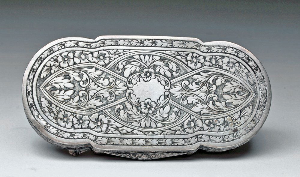 Italian Silver Compact, ex-Mistress of Mussolini (1 of 4)