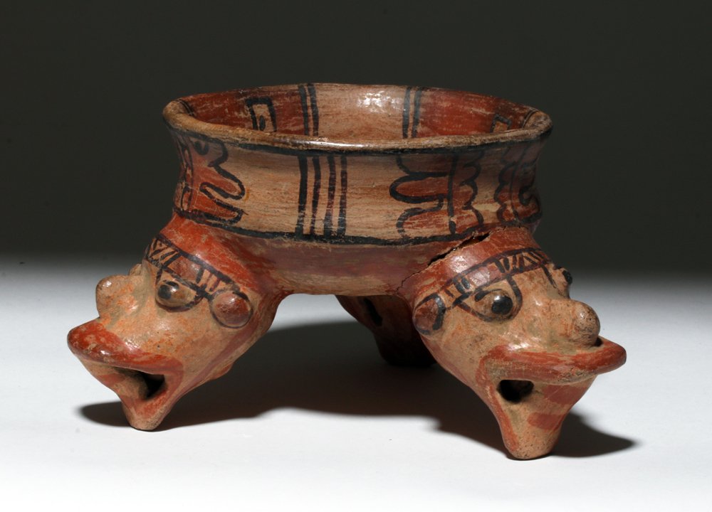 Costa Rican Nicoya Polychrome Tripod - Jaguar Feet (1 of 4)