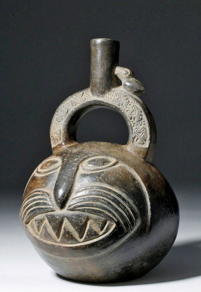 Chimu Incan Blackware Jaguar Stirrup Jar (1 of 10)