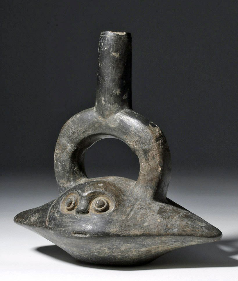 Rare Chimu Blackware Pottery Stingray Vessel - Ex Arte (1 of 8)