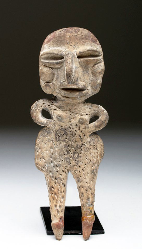 Guangala Pottery Female Flat Figure (1 of 3)