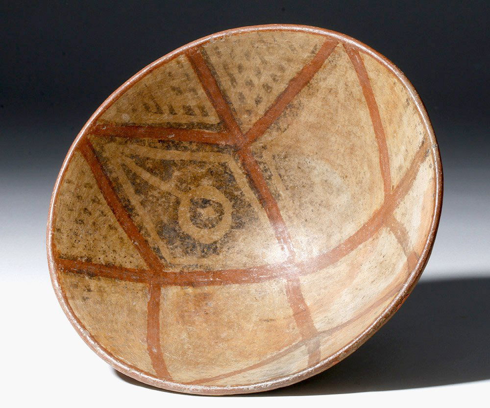 Narino Pottery Bowl w/ Abstract Designs (1 of 5)