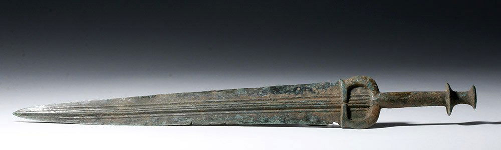 Luristan Short Bronze Dagger with Curved Guard (1 of 9)