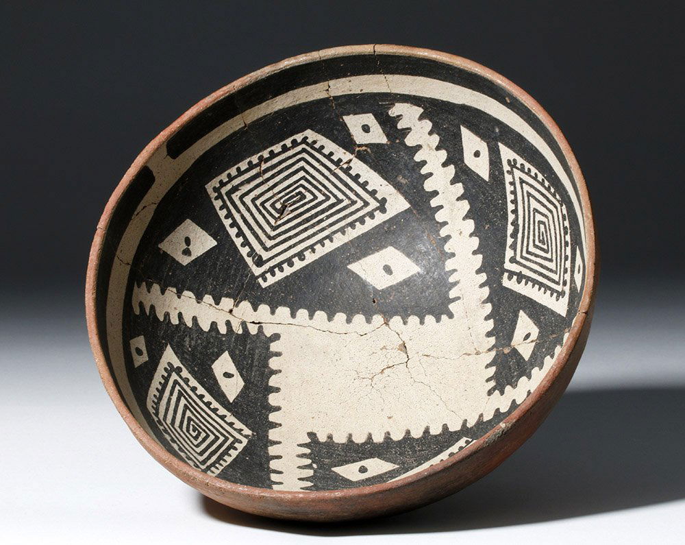 Prehistoric Anasazi Gila Salado Black-on-White Bowl (1 of 5)