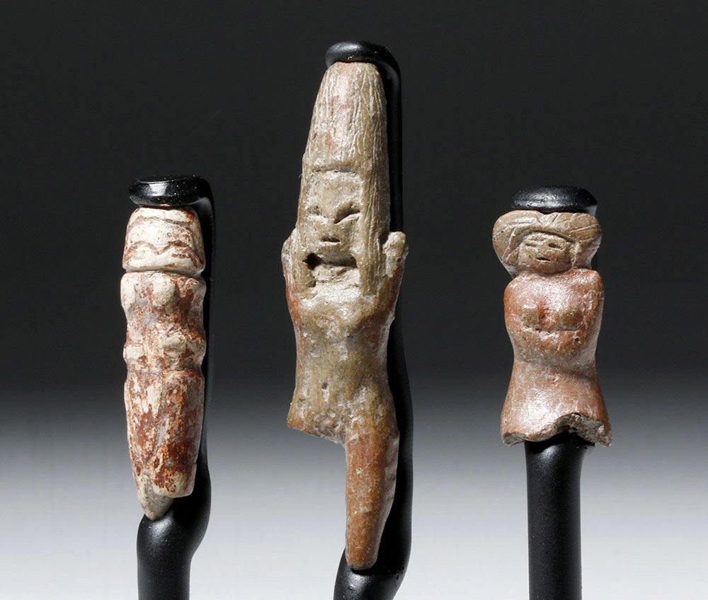 Set of Three Valdivian Pottery Venus Figures - Rare (1 of 5)