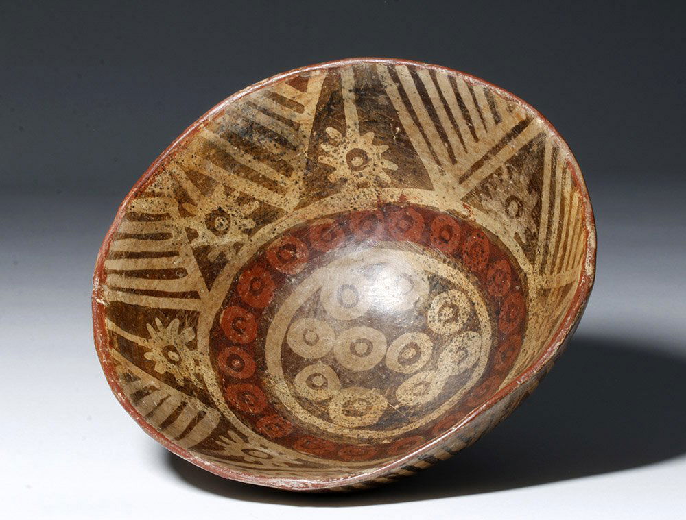 Fine Narino Pottery Footed Bowl (1 of 5)