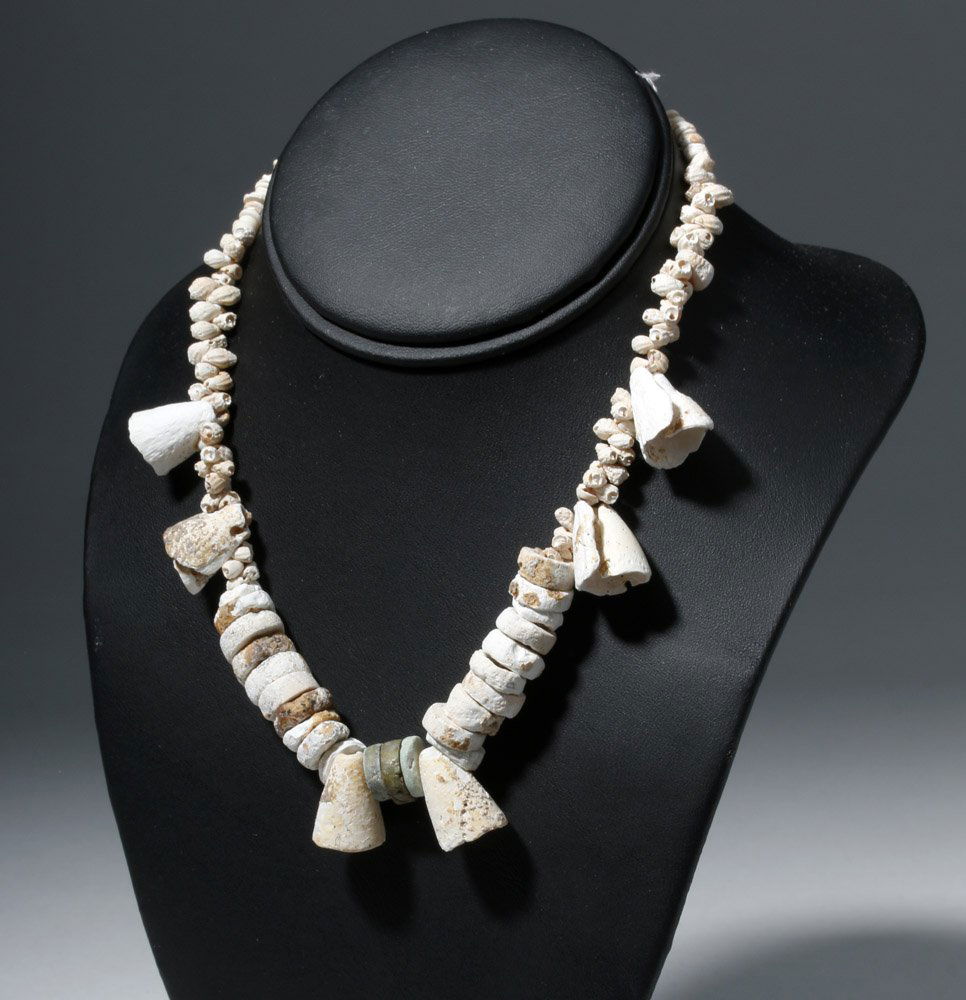 Museum Exhibited Pre-Columbian Toltec Shell Necklace (1 of 7)