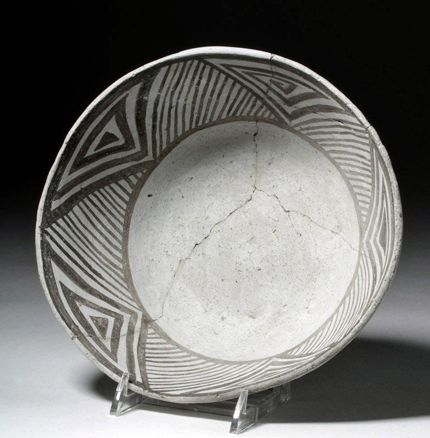 Prehistoric Anasazi Mimbres Geometric Pottery Bowl (1 of 7)