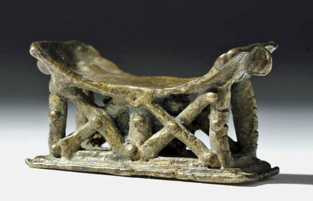 Ashanti Akan Bronze Gold Weight in Pillow Form (1 of 6)