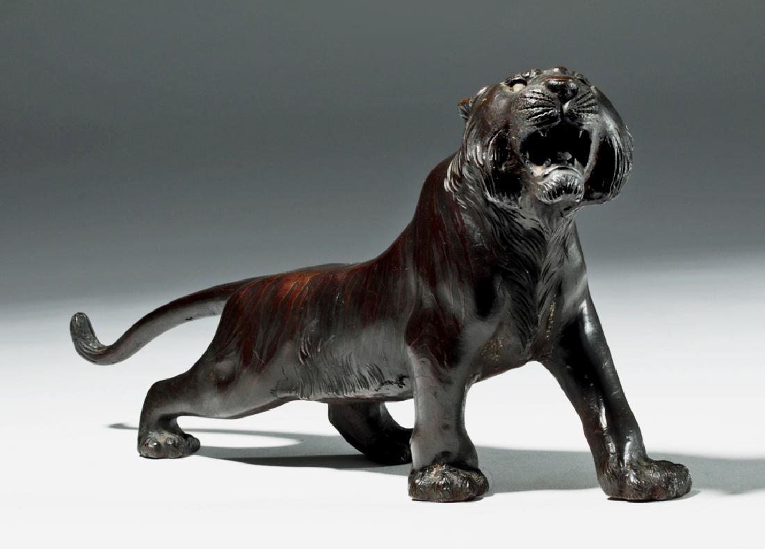 Japanese Meiji Period Bronze Sculpture of a Tiger (1 of 7)
