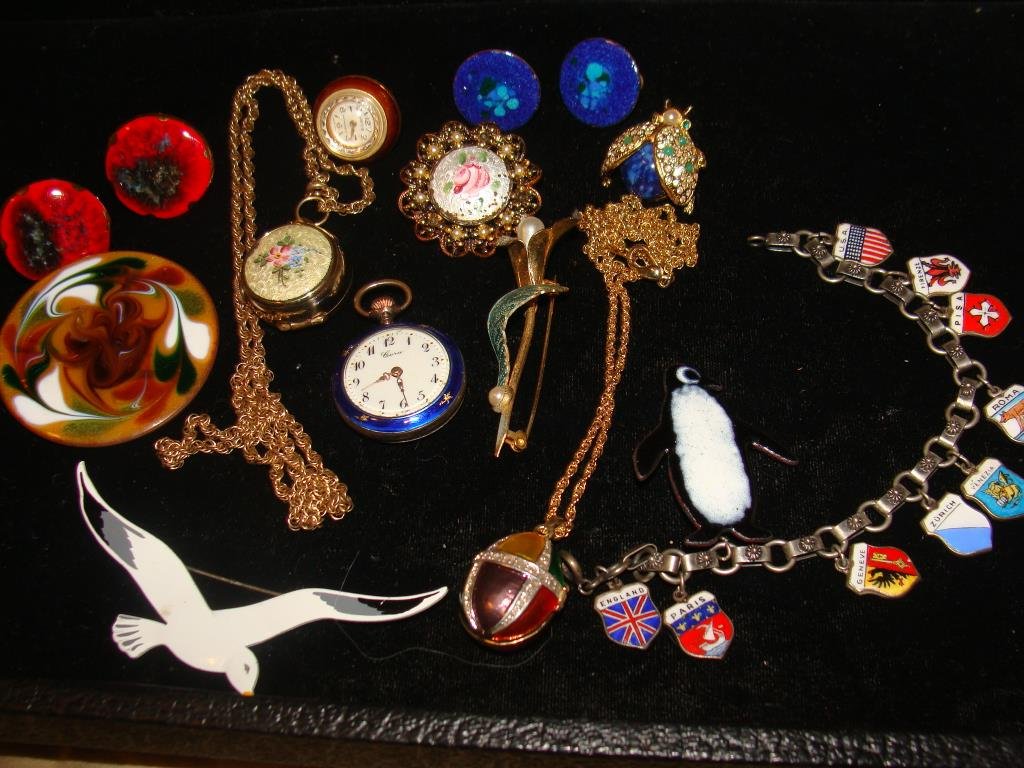 Vintage Enamel Jewelry Lot (1 of 3)