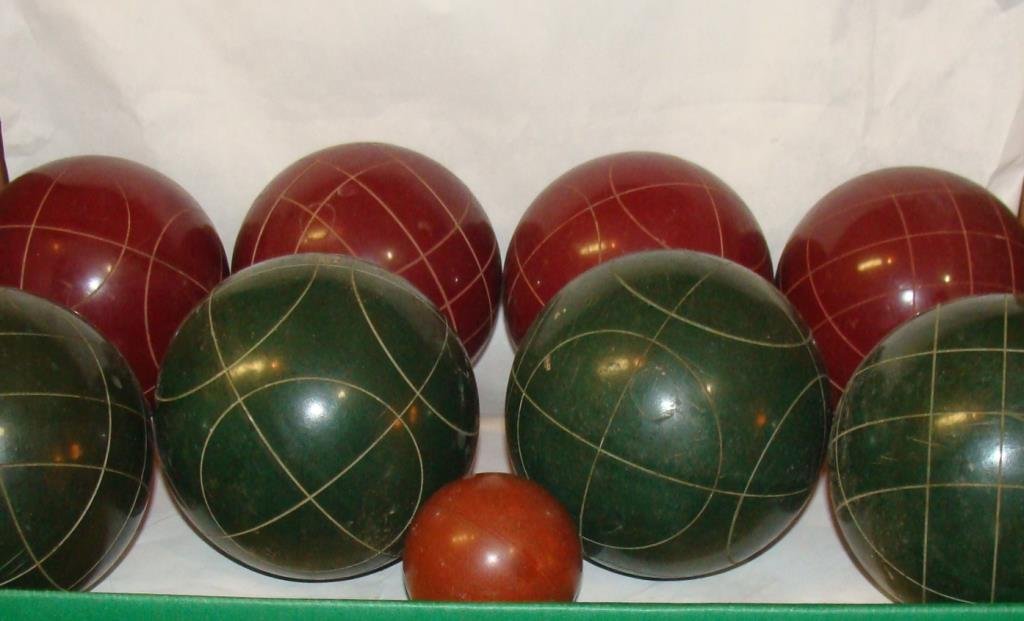 Italian Bocce Balls /Toy Game: Heavy Bocce Ball Game