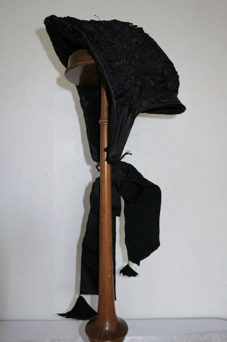 Early Black Spoon Bonnet Hat (1 of 4)