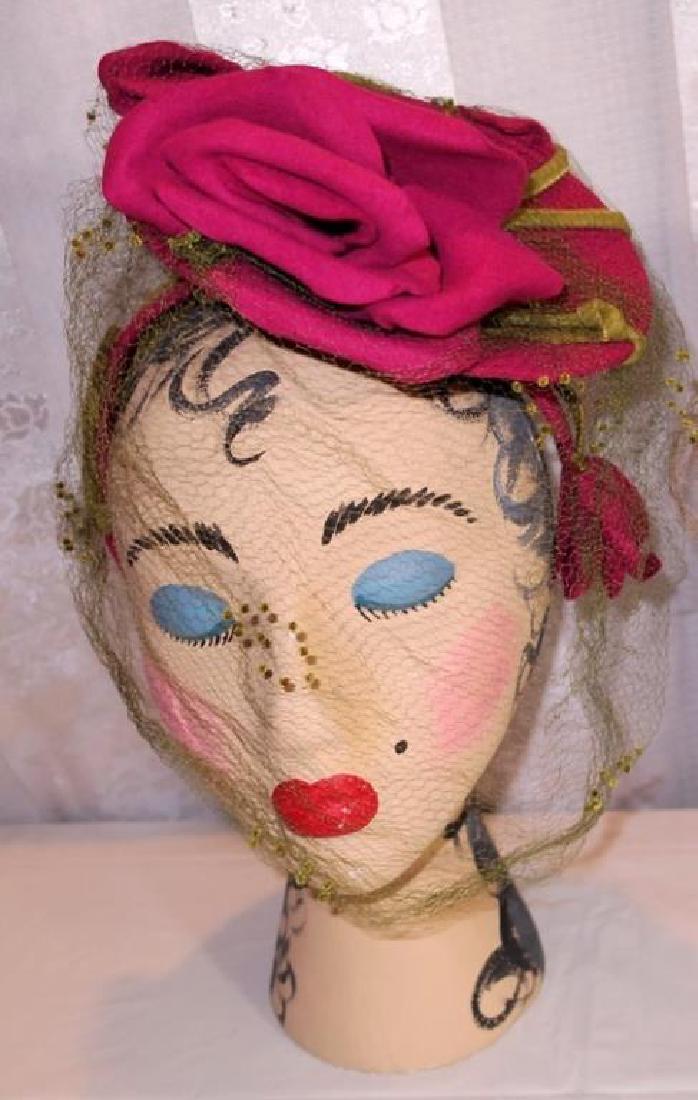 Vintage Fuchsia Tilt Hat, 1930 (1 of 3)