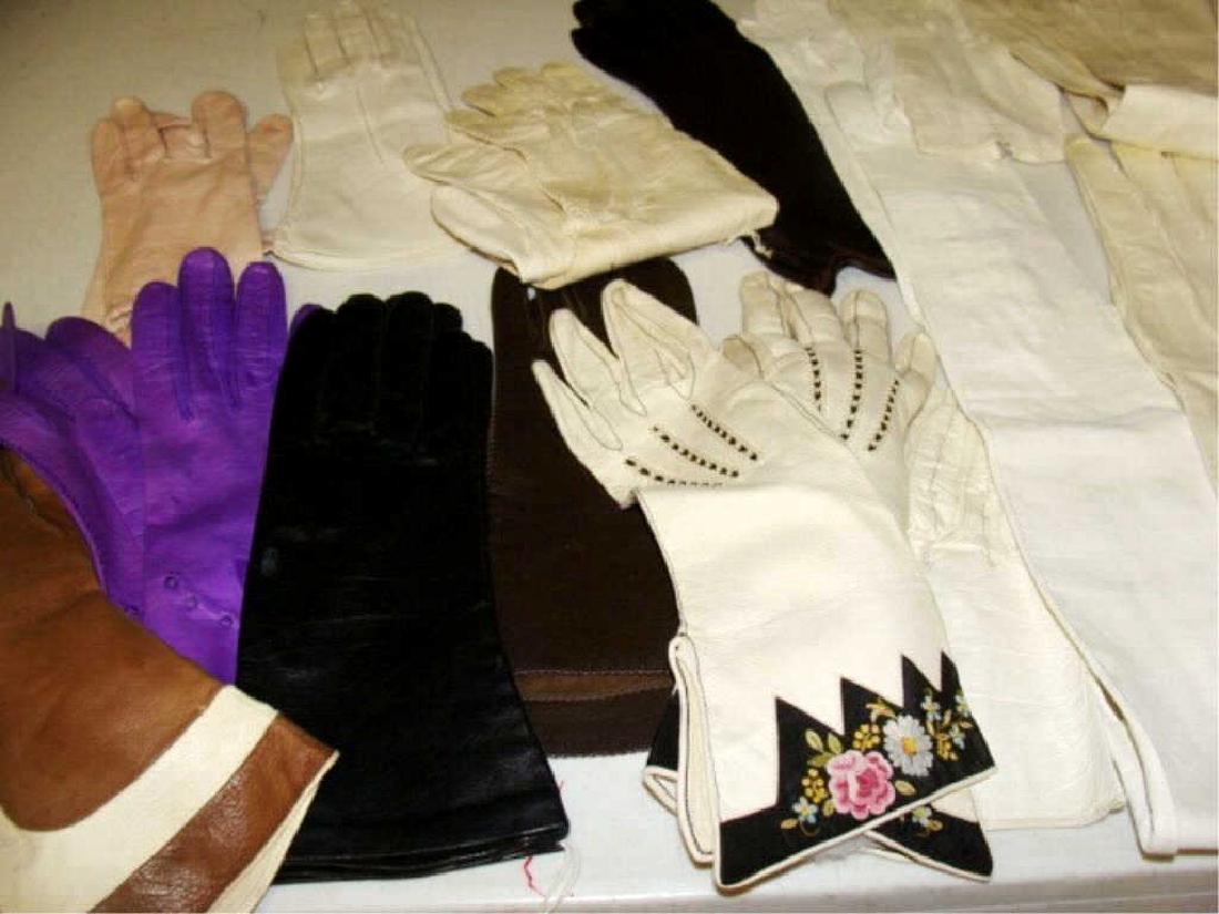 Vintage Lot Leather Gloves (1 of 4)
