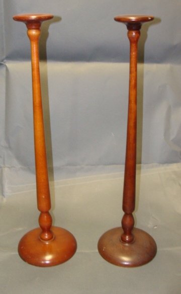 Lot of Two 1920's Round Base Hat Stands (1 of 4)