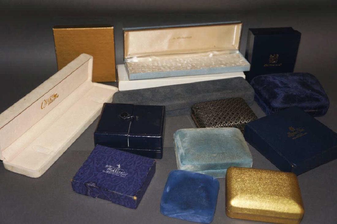 Assorted Display Jewelry Lot (1 of 3)