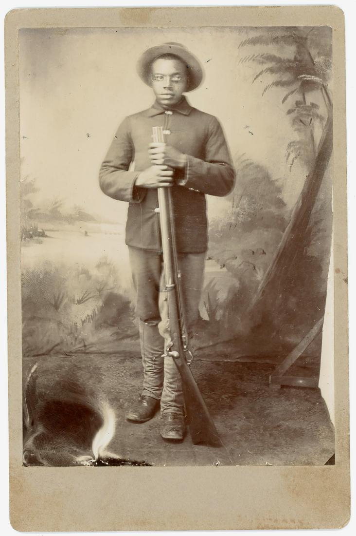 BLACK MAN WITH A SHOTGUN CABINET CARD (1 of 1)