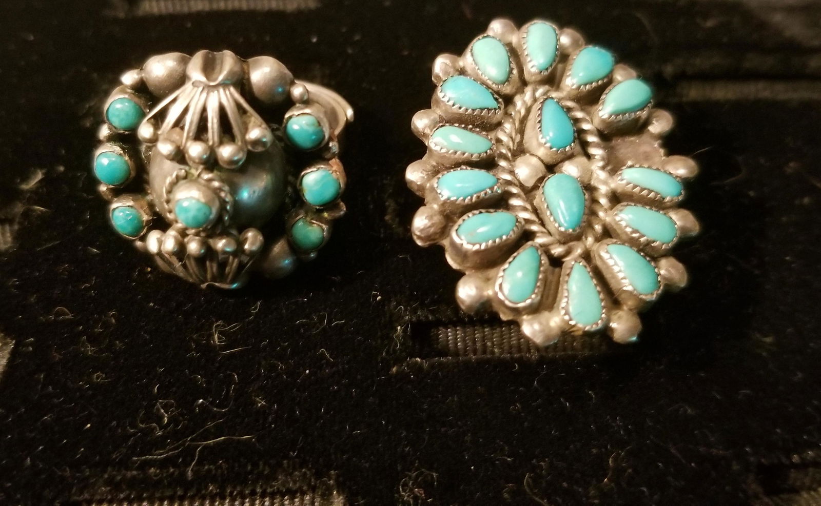 Two Vintage Navajo Turquoise and Sterling Rings (1 of 6)
