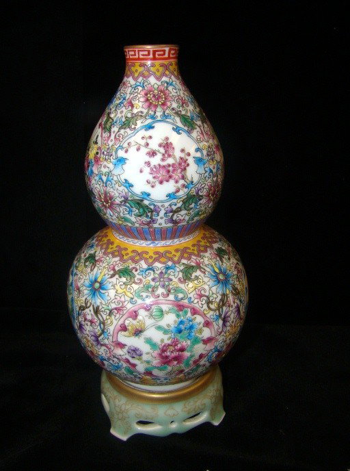 Famille Rose Chinese Revolving: double gourd vase 10"