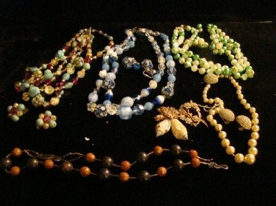 11-Piece Hattie Carnegie: Multi-Colored Beads