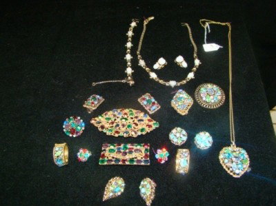 14-Piece Barclay Brooches: Necklaces Bracelets