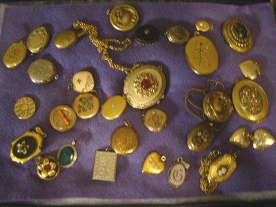 Assorted Victorian Lockets: 10k- gold filled etc.