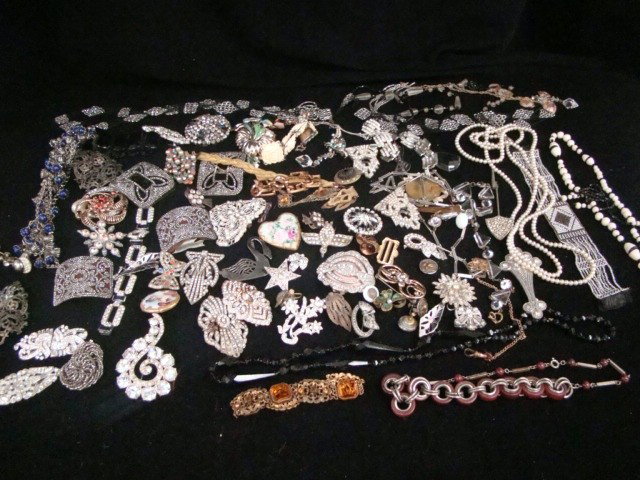 Clips and Duettes 1930's: lot