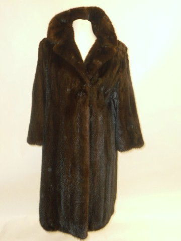 Full Length Mink Coat: Condition; Good- Size 6-8-