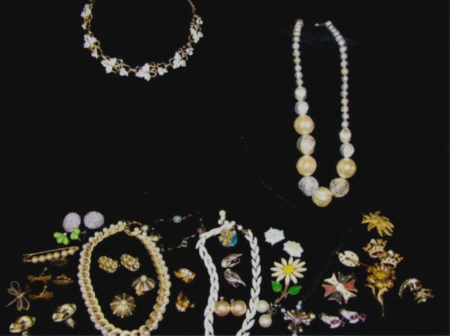 Mixed Lot of 1950's-60's Jewelry Lot, Trifari etc.: Other Signed/Unsigned Pieces Condition VG/G