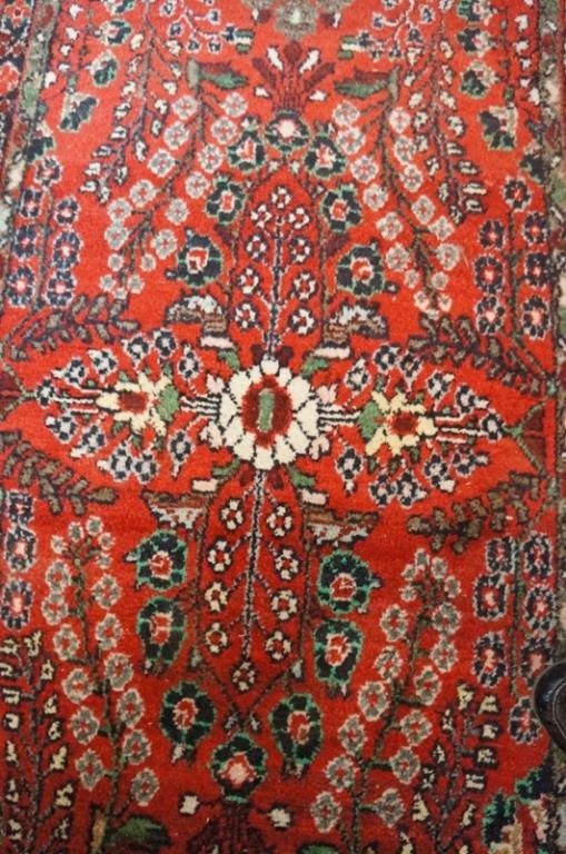 Persian Rug: measures 4'5" x 2'6" Condition vg/g